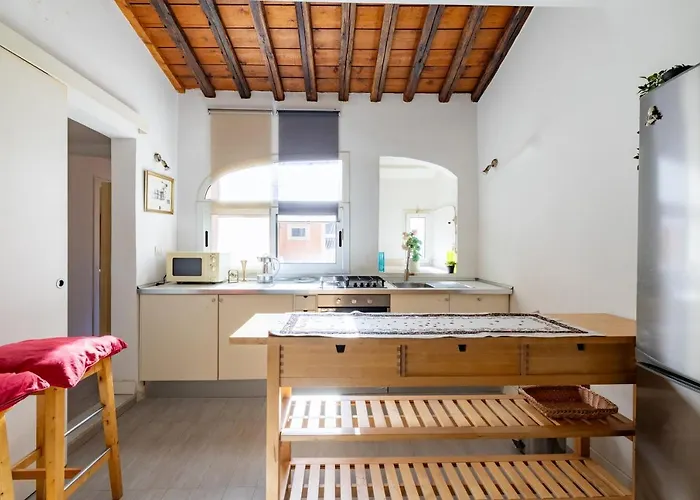 Loft In The Heart Of Rome, Steps To Spanish Steps